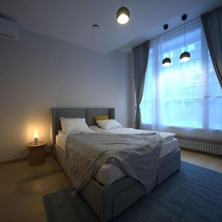 3 Bedroom Apartment In The Old/T Рига Екстер'єр фото